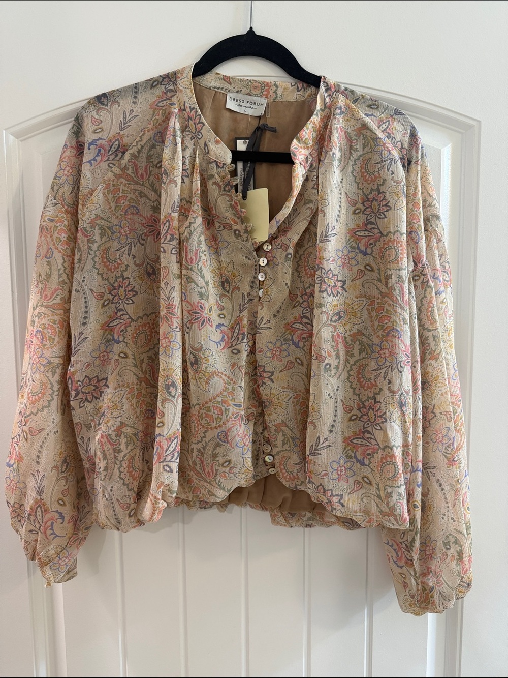 Dress Forum Paisley Print Button-Front Blouse in Cream and Pastels